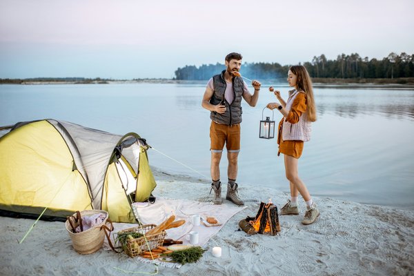 Jeux d'amour à la plage : astuces pour une romance estivale