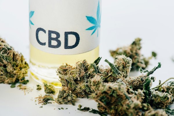 Comment est obtenue la résine de cbd : étapes et techniques